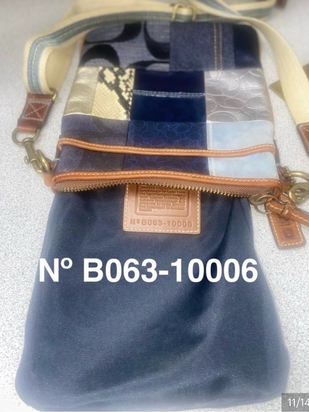 Limited Edition Coach Signature Denim Patchwork Swingpack Crossbody Bag - Picture 9 of 12